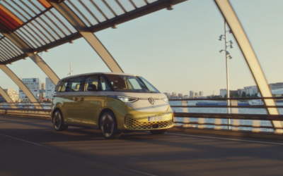 Volkswagen Véhicules Utilitaires présente l’ID. Buzz à travers une expérience immersive en Overlap Reality créée par Skyboy